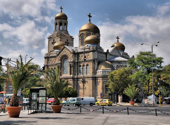 Cathedral Guesthouse Warna Zewnętrze zdjęcie